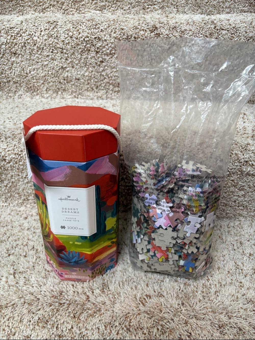 NWT Hallmark jigsaw puzzle